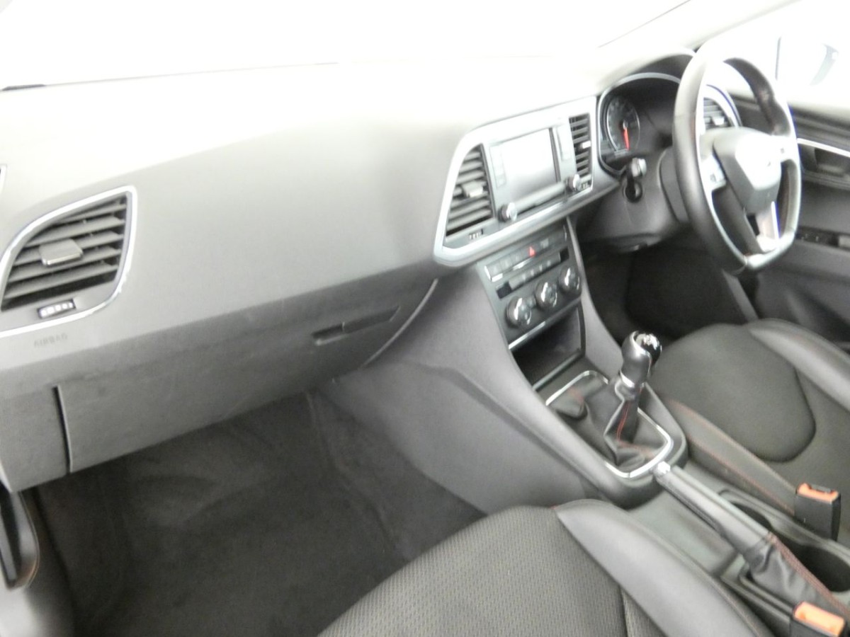SEAT LEON 2.0 TDI FR TECHNOLOGY 5D 150 BHP HATCHBACK - 2015 - £8,700