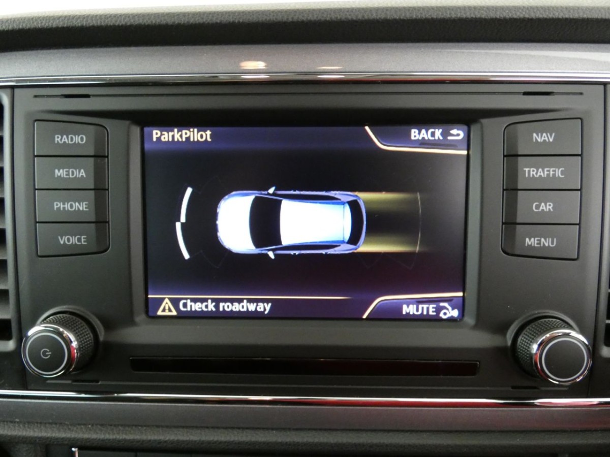 SEAT LEON 2.0 TDI FR TECHNOLOGY 5D 150 BHP HATCHBACK - 2015 - £8,700