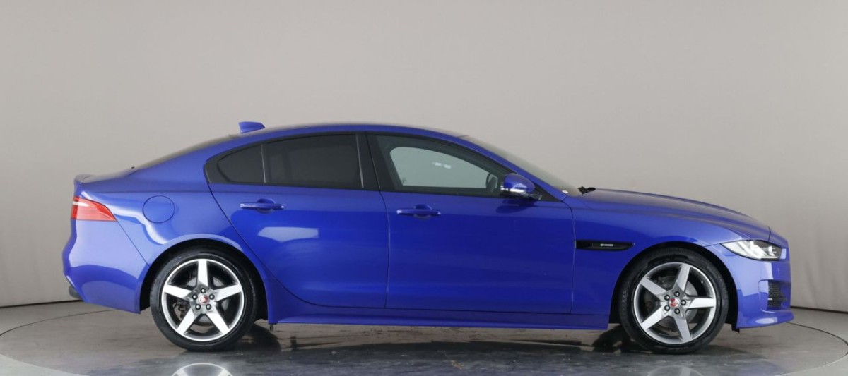 JAGUAR XE 2.0 D R-SPORT 4D 177 BHP - 2018 - £14,700