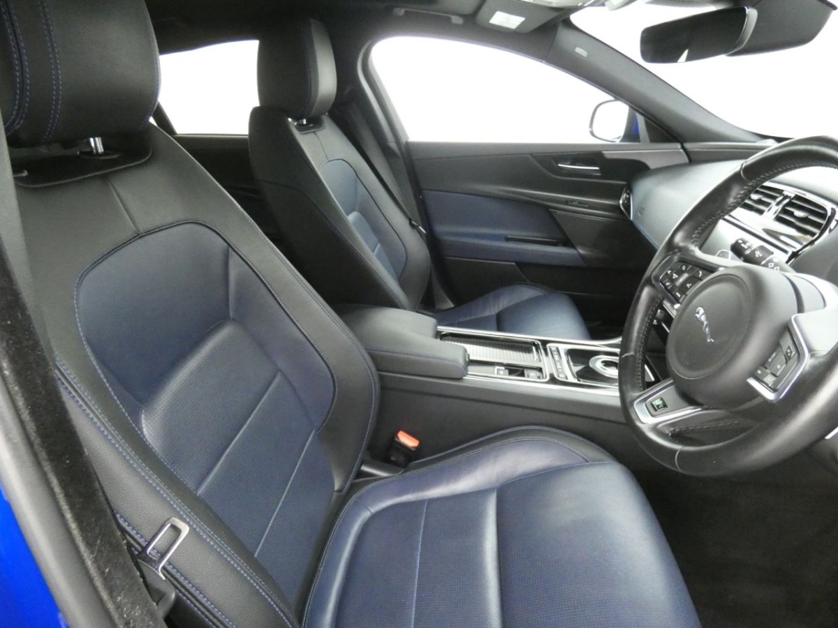 JAGUAR XE 2.0 D R-SPORT 4D 177 BHP - 2018 - £14,700