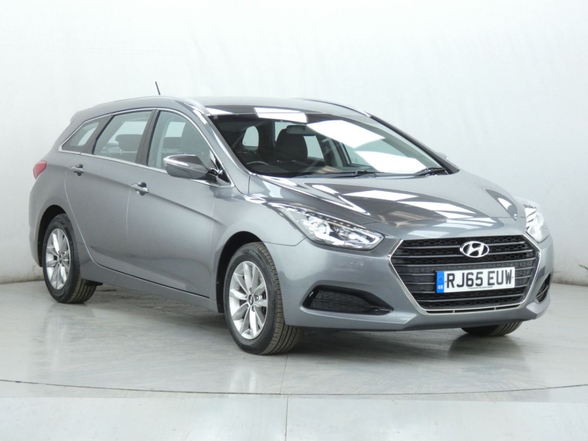HYUNDAI I40 1.7 CRDI S BLUE DRIVE 5D 114 BHP - 2015 - £6,400