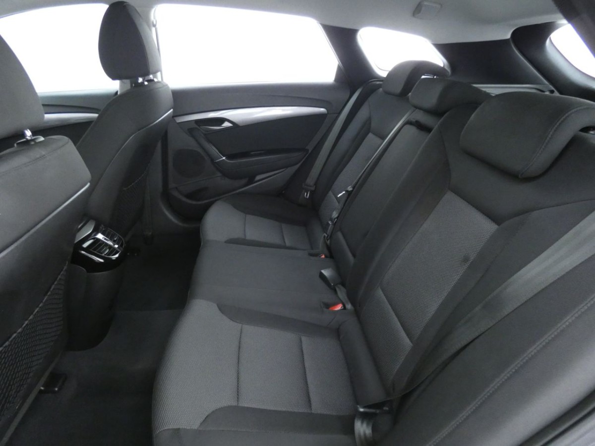 HYUNDAI I40 1.7 CRDI S BLUE DRIVE 5D 114 BHP - 2015 - £6,400