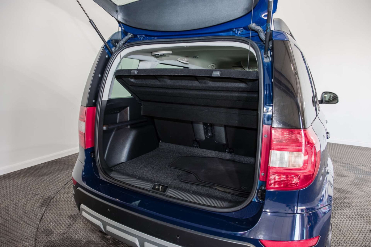 SKODA YETI 2017 (17) 1.2 TSI SE DRIVE OUTDOOR 5DR PETROL DSG EURO 6 (S/S) (110 PS) - 2017 - £10,550