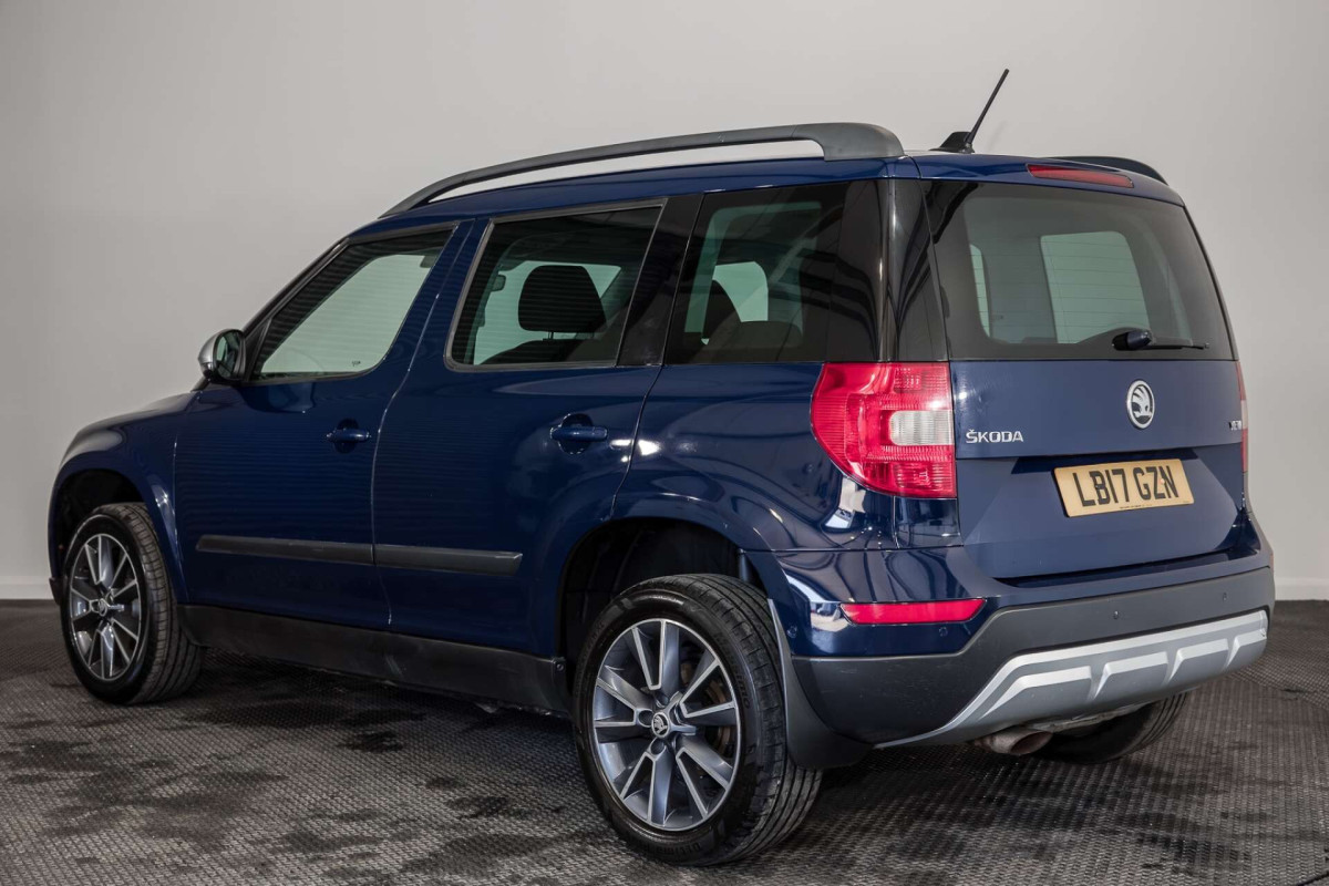 SKODA YETI 2017 (17) 1.2 TSI SE DRIVE OUTDOOR 5DR PETROL DSG EURO 6 (S/S) (110 PS) - 2017 - £10,550