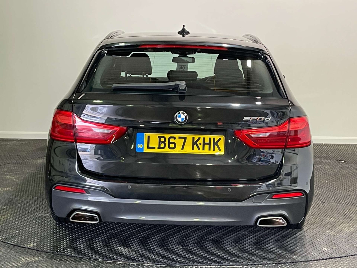 BMW 5 SERIES 2017 (67) 2.0 520D M SPORT TOURING 5DR DIESEL AUTO EURO 6 (S/S) (190 PS) - 2017 - £16,800