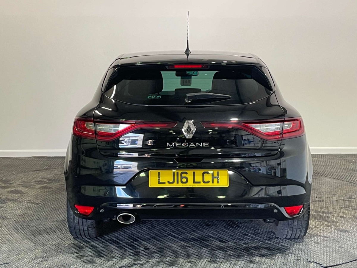 RENAULT MEGANE 2016 (16) 1.5 DCI SIGNATURE NAV HATCHBACK 5DR DIESEL EDC EURO 6 (110 PS) - 2016 - £8,500