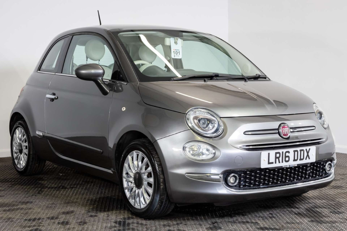 FIAT 500 2016 (16) 1.2 LOUNGE HATCHBACK 3DR PETROL MANUAL EURO 6 (S/S) (69 BHP) - 2016 - £5,600