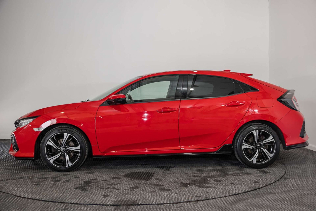 HONDA CIVIC 2018 (18) 1.5 VTEC TURBO SPORT HATCHBACK 5DR PETROL MANUAL EURO 6 (S/S) (182 PS) - 2018 - £13,000