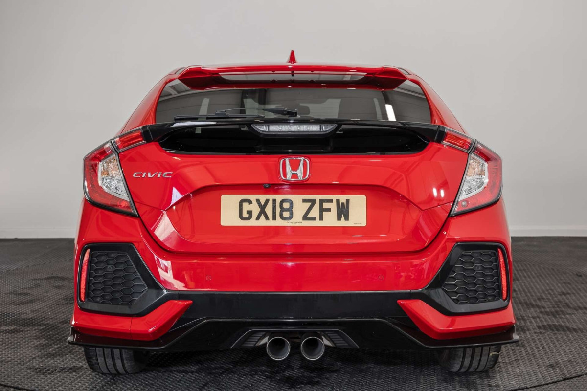 HONDA CIVIC 2018 (18) 1.5 VTEC TURBO SPORT HATCHBACK 5DR PETROL MANUAL EURO 6 (S/S) (182 PS) - 2018 - £13,000