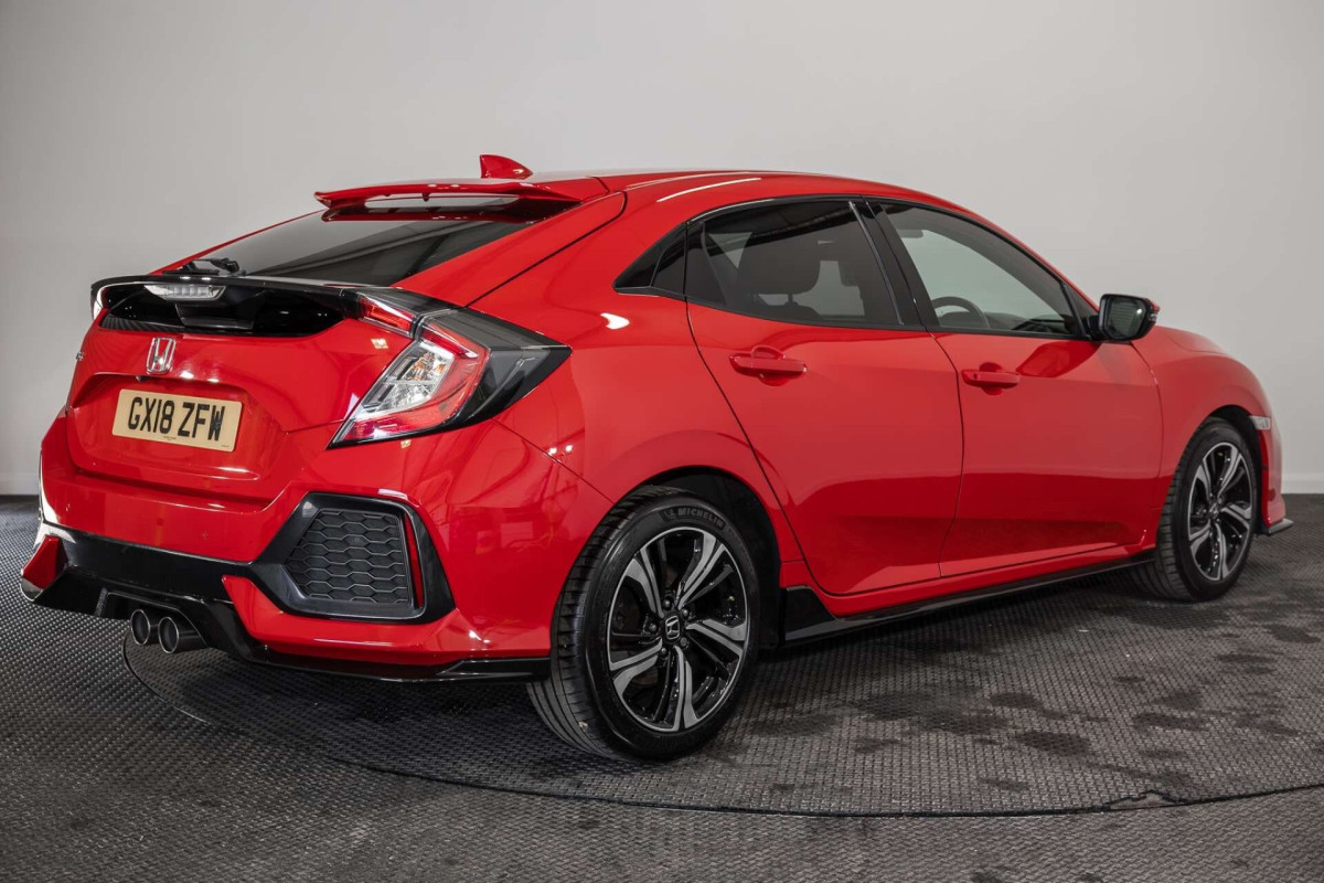 HONDA CIVIC 2018 (18) 1.5 VTEC TURBO SPORT HATCHBACK 5DR PETROL MANUAL EURO 6 (S/S) (182 PS) - 2018 - £13,000