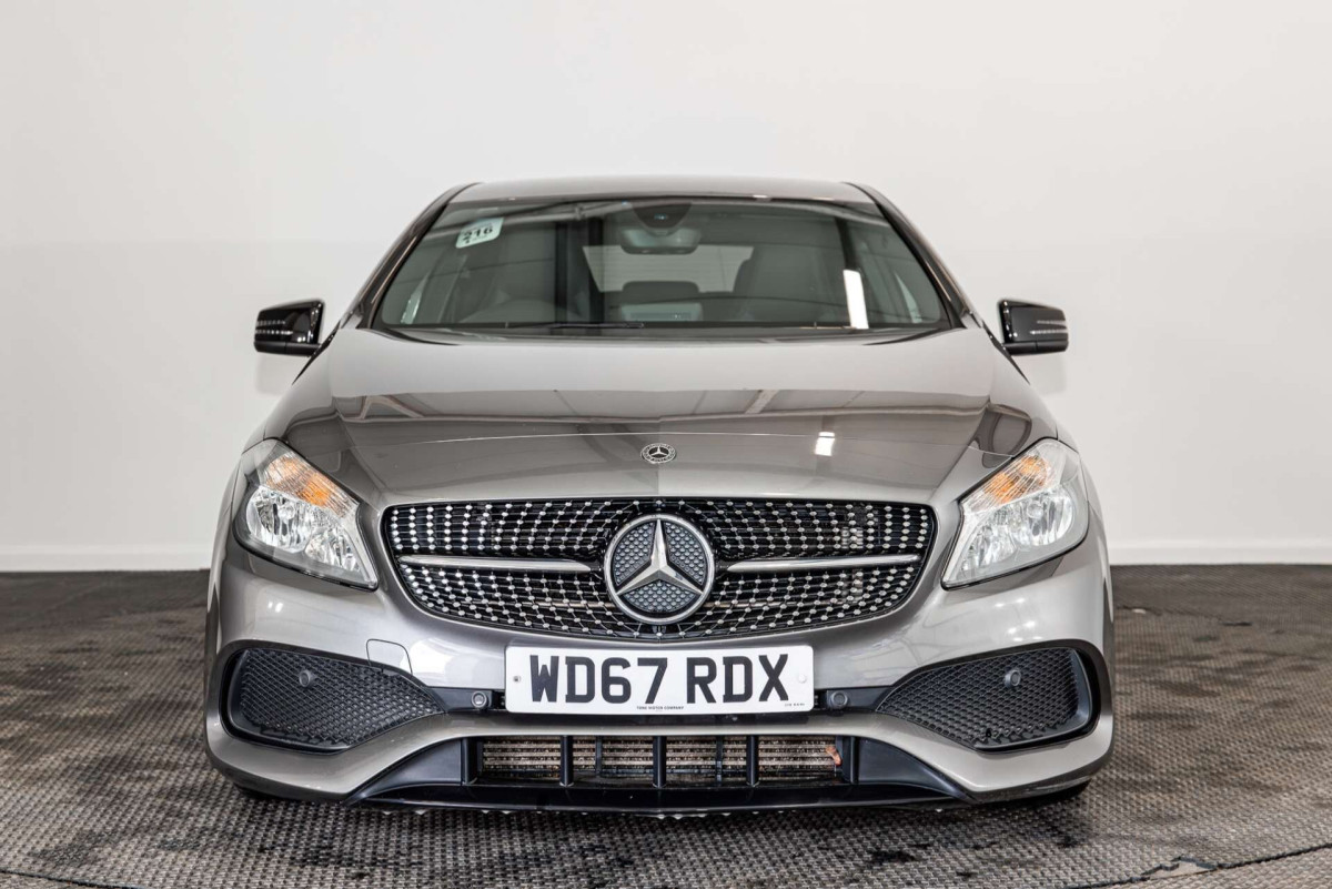 MERCEDES-BENZ A CLASS 2017 (67) 1.6 A160 AMG LINE HATCHBACK 5DR PETROL MANUAL EURO 6 (S/S) (102 PS) - 2017 - £12,000