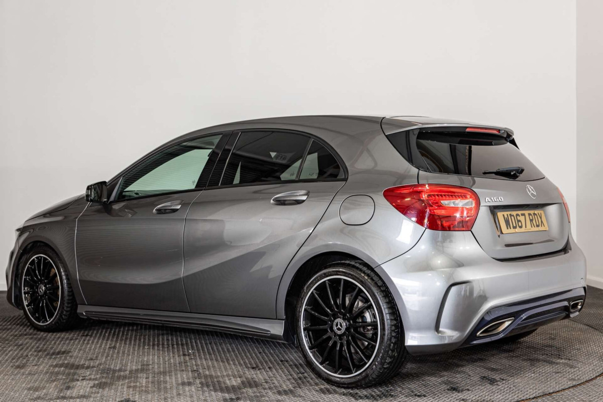 MERCEDES-BENZ A CLASS 2017 (67) 1.6 A160 AMG LINE HATCHBACK 5DR PETROL MANUAL EURO 6 (S/S) (102 PS) - 2017 - £12,000