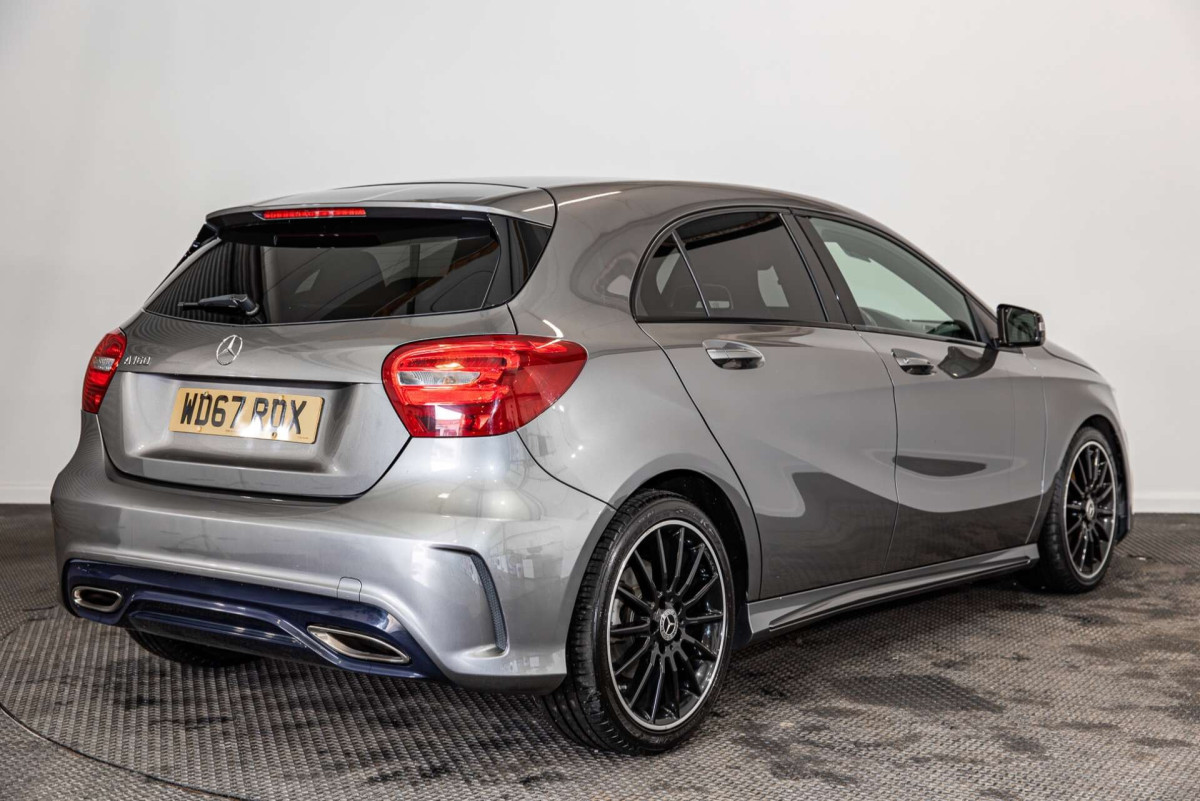 MERCEDES-BENZ A CLASS 2017 (67) 1.6 A160 AMG LINE HATCHBACK 5DR PETROL MANUAL EURO 6 (S/S) (102 PS) - 2017 - £12,000
