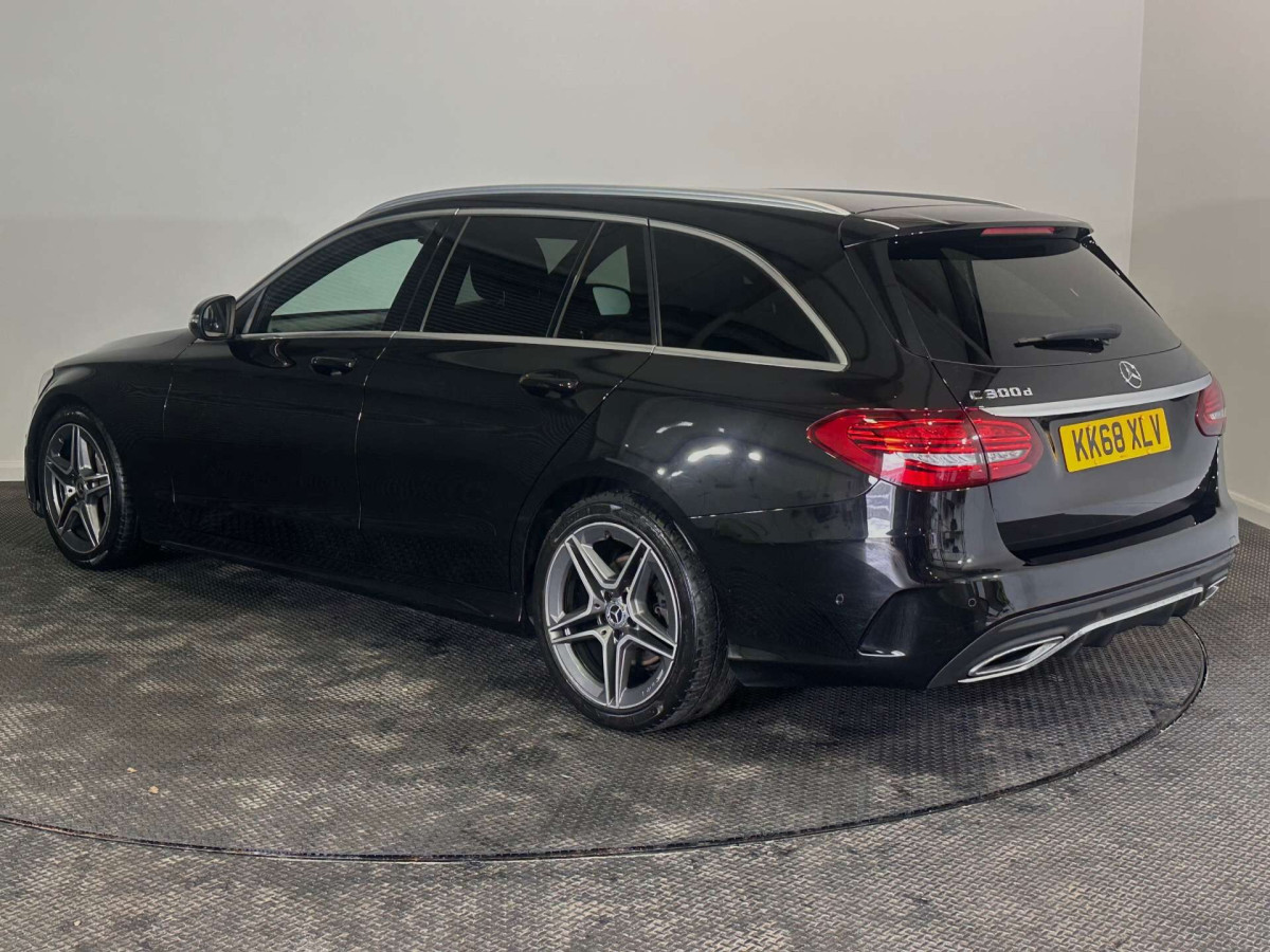 MERCEDES-BENZ C CLASS 2019 (68) 2.0 C300D AMG LINE ESTATE 5DR DIESEL G-TRONIC+ EURO 6 (S/S) (245 PS) - 2019 - £16,500