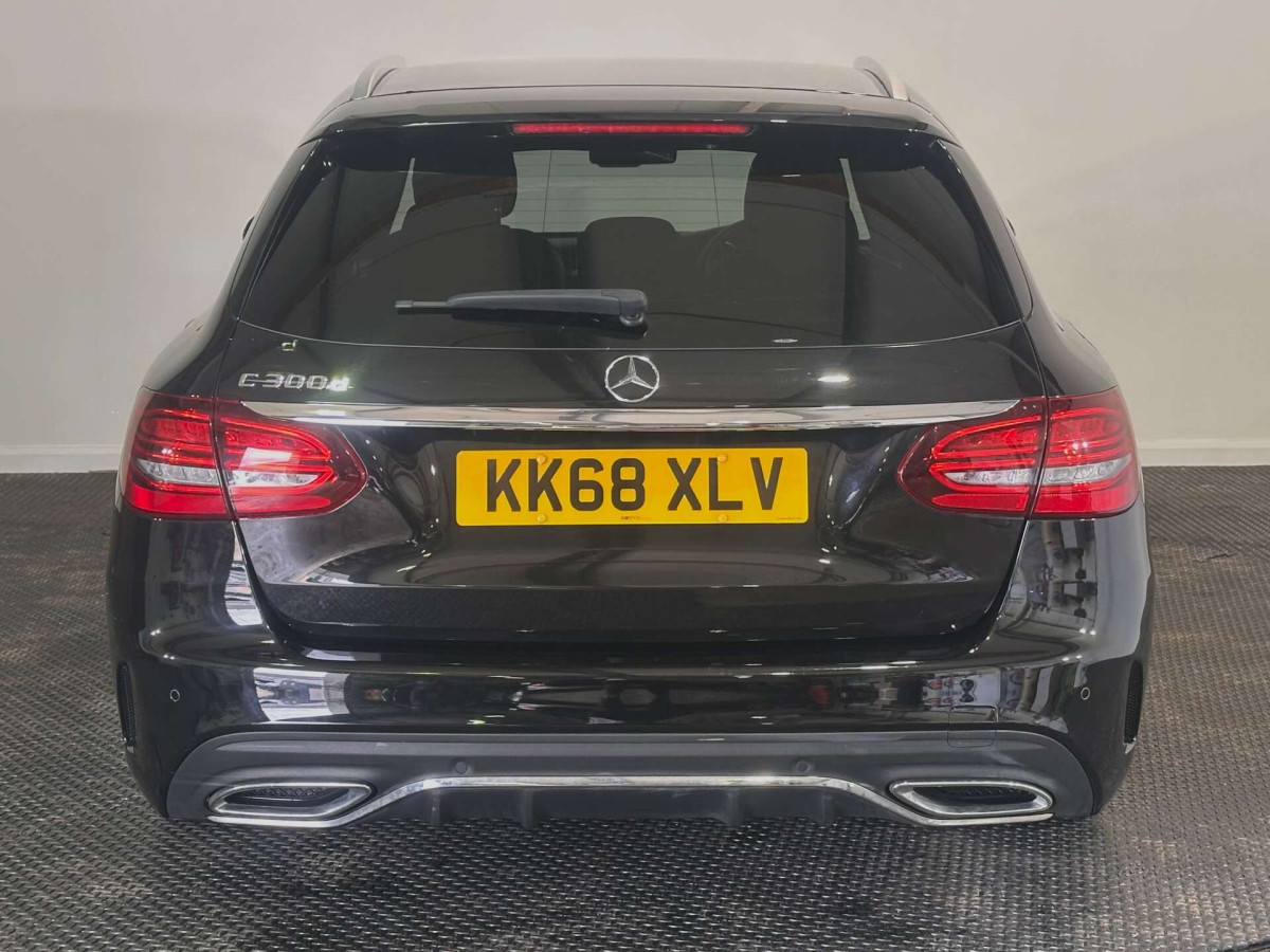 MERCEDES-BENZ C CLASS 2019 (68) 2.0 C300D AMG LINE ESTATE 5DR DIESEL G-TRONIC+ EURO 6 (S/S) (245 PS) - 2019 - £16,500