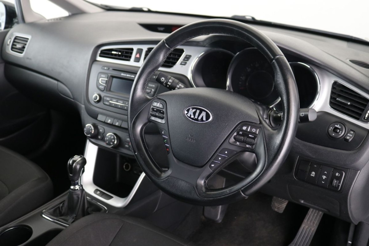KIA CEED 1.6 2 ECODYNAMICS CRDI 5D 126 BHP - 2013 - £4,990