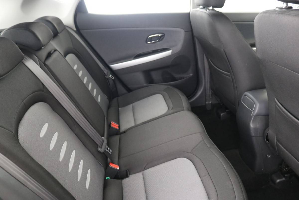 KIA CEED 1.6 2 ECODYNAMICS CRDI 5D 126 BHP - 2013 - £4,990