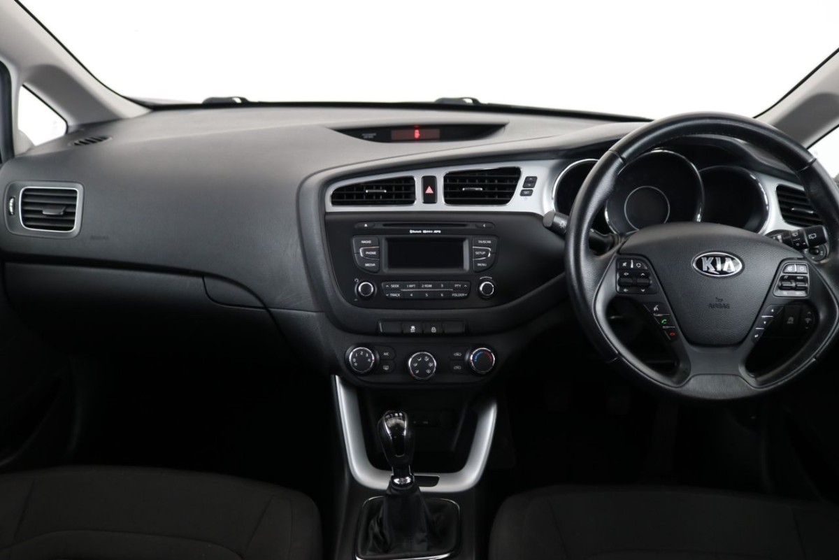 KIA CEED 1.6 2 ECODYNAMICS CRDI 5D 126 BHP - 2013 - £4,990