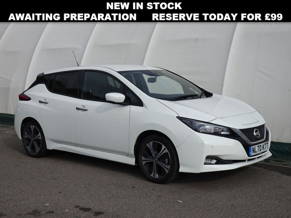 NISSAN LEAF N-CONNECTA 5D 148 BHP - 2020 - £14,400