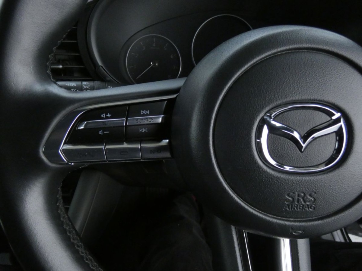 MAZDA 3 2.0 SE-L MHEV 5D 177 BHP - 2020 - £12,990