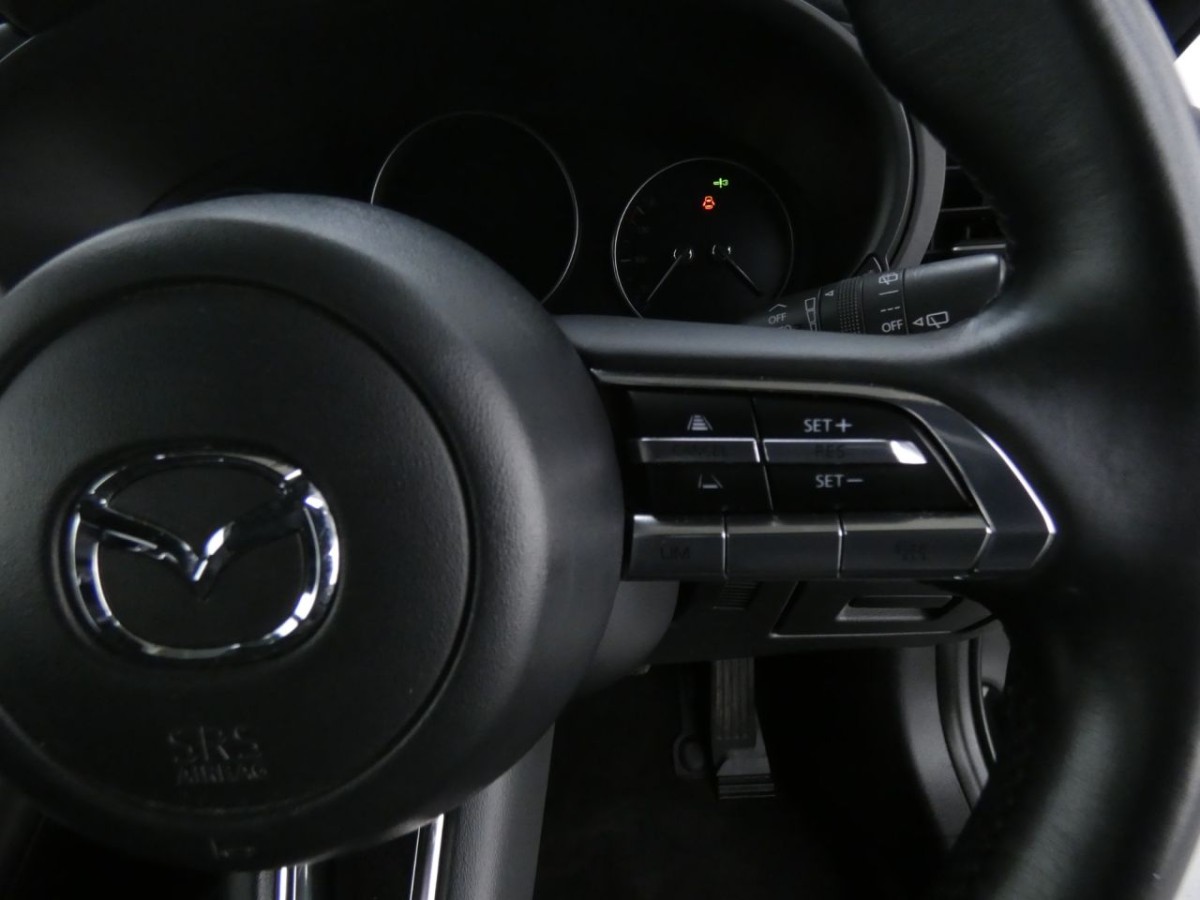 MAZDA 3 2.0 SE-L MHEV 5D 177 BHP - 2020 - £12,990